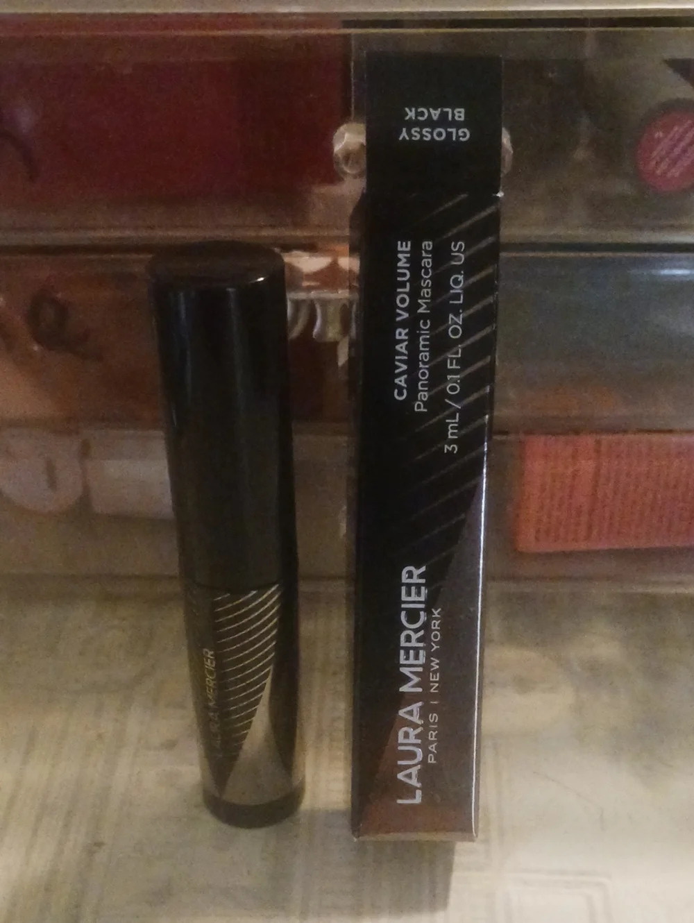 Laura Mercier Caviar Volume Panoramic Mascara